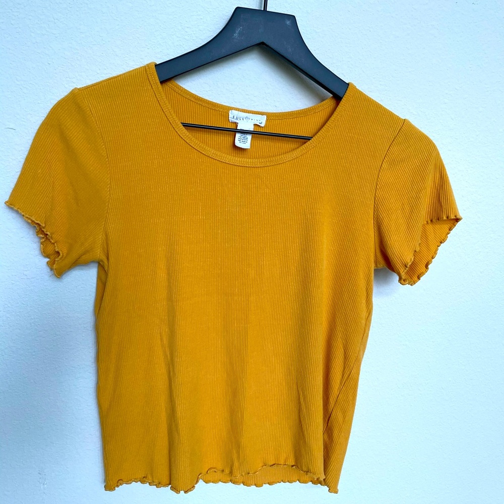 Full tilt kids XL short tee